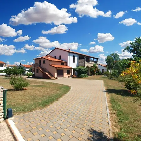 Fuer 4 Personen Ca 44 Qm In Premantura, Istrien Istrische Riviera